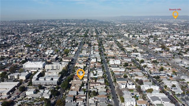 1217 W 39th Street, Los Angeles, CA 90037