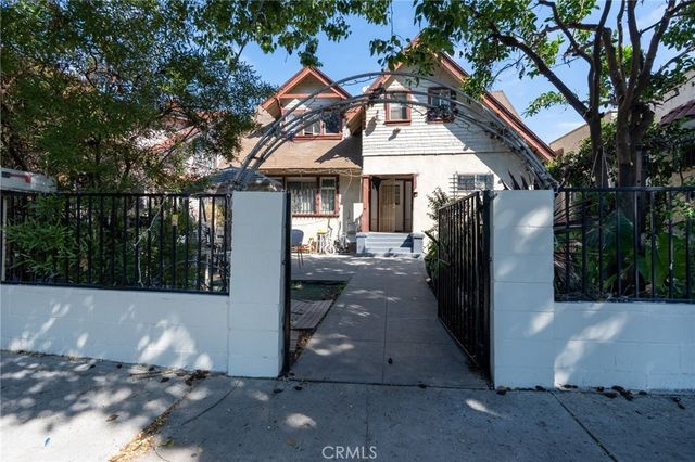 1217 W 39th Street, Los Angeles, CA 90037
