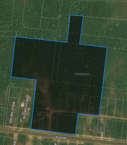 802 3rd Street NW, Chisholm, MN 55719