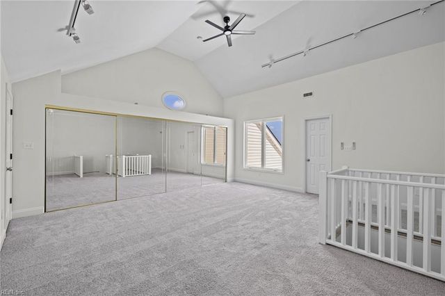 2 Curtis LN, Hampton, VA 23669