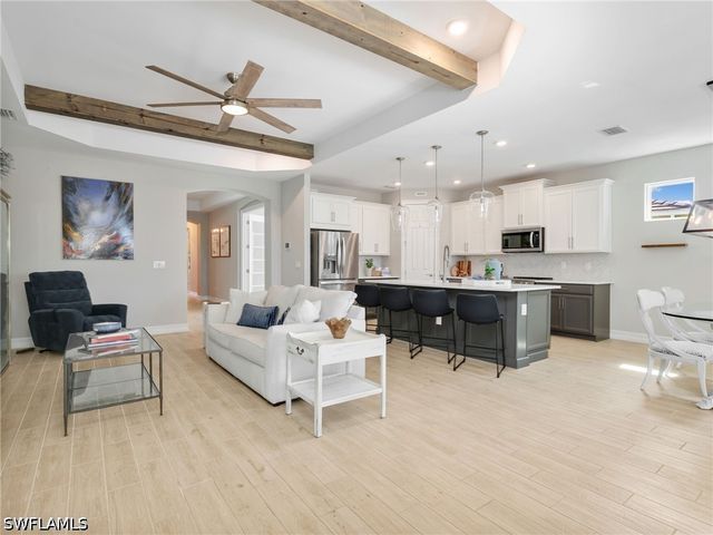 28121 Seasons Tide AVE, Bonita Springs, FL 34135