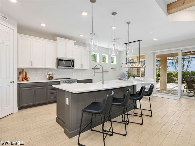 28121 Seasons Tide AVE, Bonita Springs, FL 34135