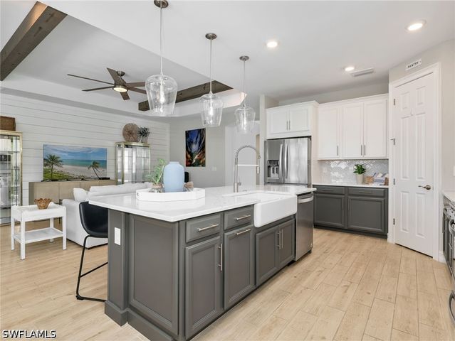 28121 Seasons Tide AVE, Bonita Springs, FL 34135