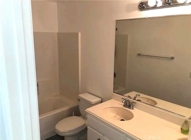 643 Dunkirk Drive, Oxnard, CA 93035