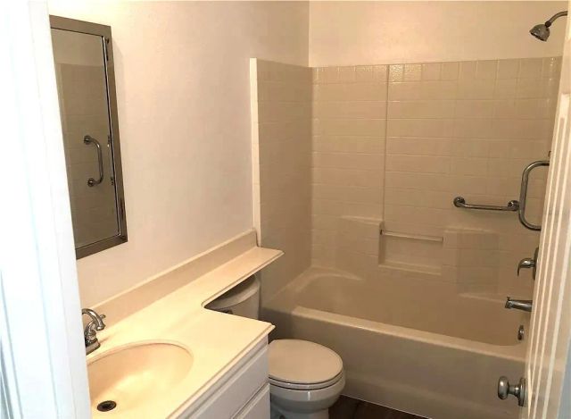 643 Dunkirk Drive, Oxnard, CA 93035