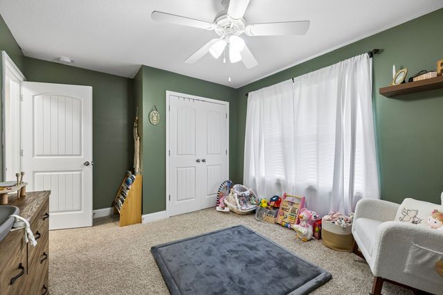 1151 Eagles Bluff Dr, Clarksville, TN 37040