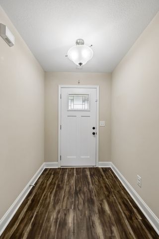1151 Eagles Bluff Dr, Clarksville, TN 37040