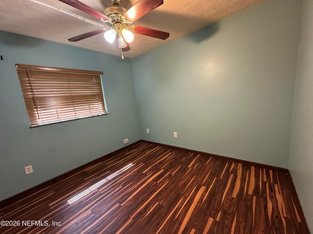 962 GROVE PARK Drive E, Orange Park, FL 32073