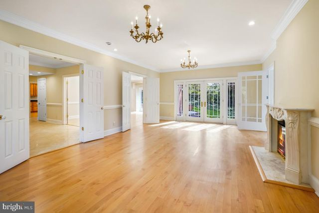 4900 INDIAN LN NW, Washington, DC 20016