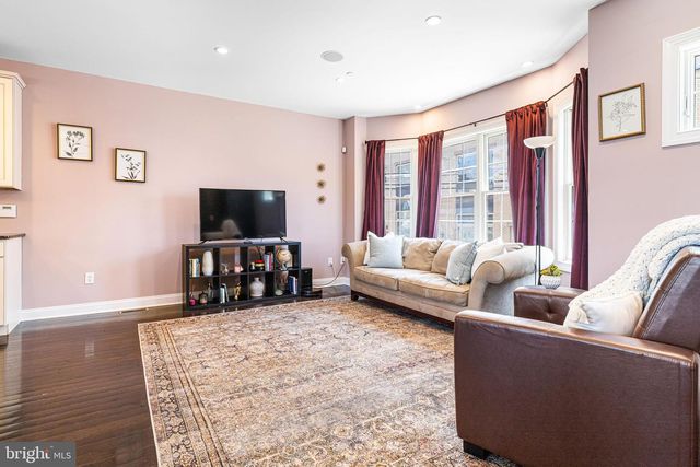 308 DUPONT ST, Philadelphia, PA 19128
