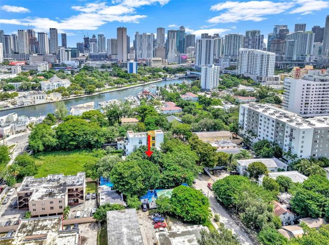 641 NW 2nd St 1, Miami, FL 33128