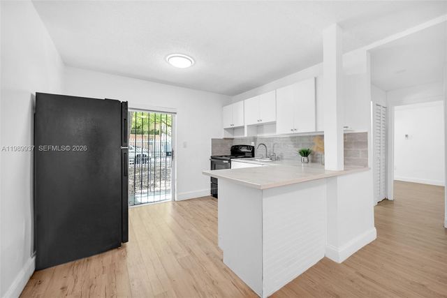 641 NW 2nd St 1, Miami, FL 33128