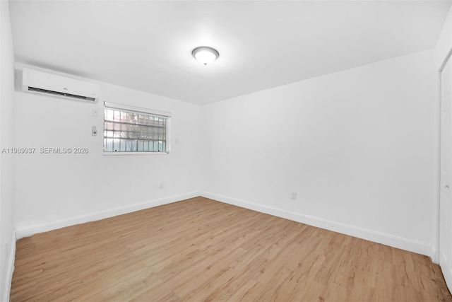 641 NW 2nd St 1, Miami, FL 33128