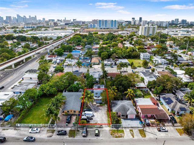 1236 NW 28th St 4, Miami, FL 33142