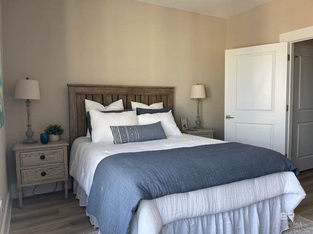 951 W Lagoon Avenue F, Gulf Shores, AL 36542