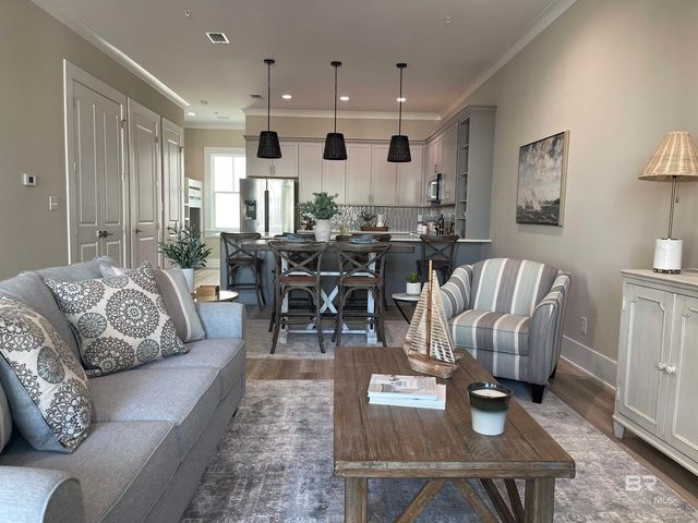 951 W Lagoon Avenue F, Gulf Shores, AL 36542