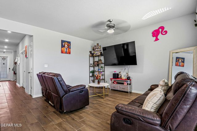 6166 HIDDEN PASSAGE Avenue, El Paso, TX 79924