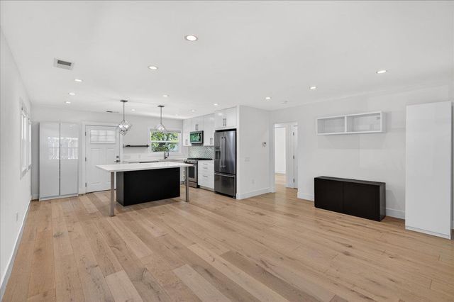 2080 Heatherdale Avenue, San Jose, CA 95128