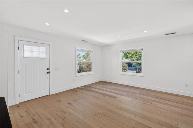 2080 Heatherdale Avenue, San Jose, CA 95128