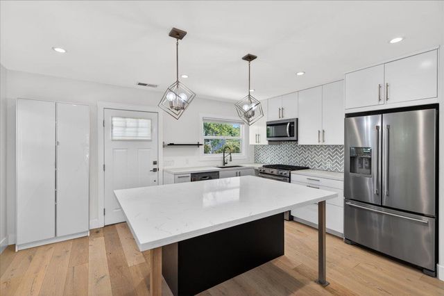 2080 Heatherdale Avenue, San Jose, CA 95128