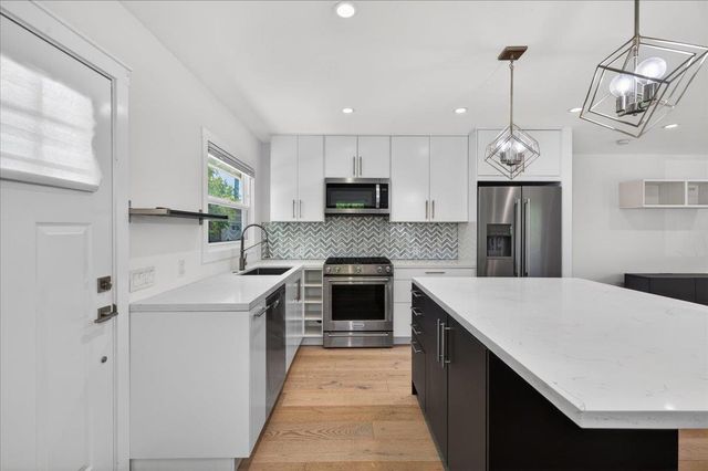 2080 Heatherdale Avenue, San Jose, CA 95128