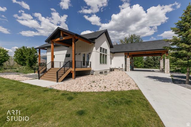 1188 S OLD TRAPPERS LOOP RD, Huntsville, UT 84317