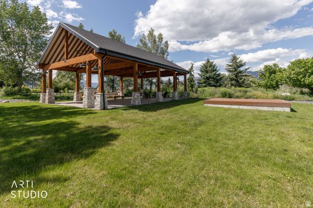 1188 S OLD TRAPPERS LOOP RD, Huntsville, UT 84317