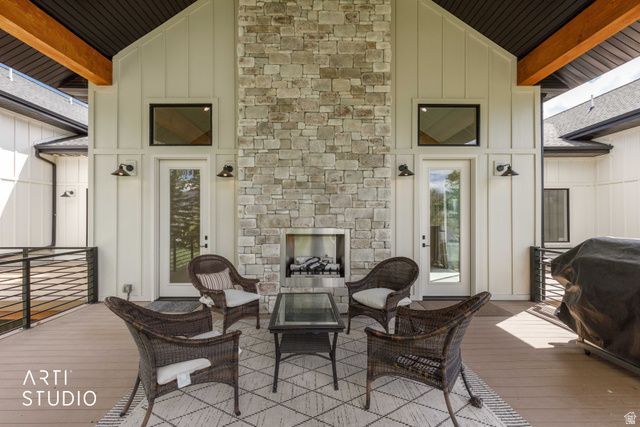 1188 S OLD TRAPPERS LOOP RD, Huntsville, UT 84317
