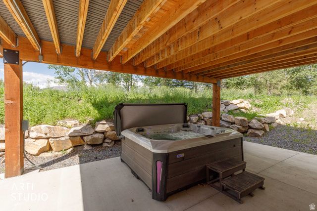 1188 S OLD TRAPPERS LOOP RD, Huntsville, UT 84317