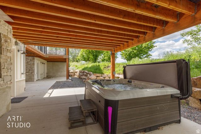 1188 S OLD TRAPPERS LOOP RD, Huntsville, UT 84317