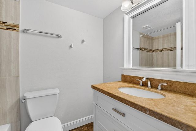 2900 COVE CAY DRIVE 2F, Clearwater, FL 33760