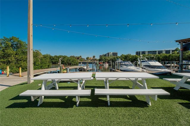 2900 COVE CAY DRIVE 2F, Clearwater, FL 33760