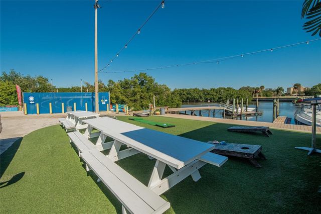 2900 COVE CAY DRIVE 2F, Clearwater, FL 33760