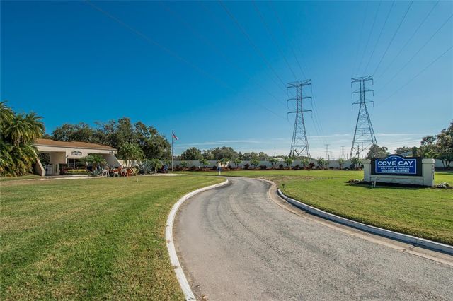 2900 COVE CAY DRIVE 2F, Clearwater, FL 33760