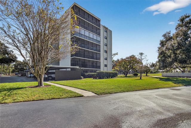 2900 COVE CAY DRIVE 2F, Clearwater, FL 33760