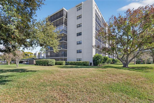 2900 COVE CAY DRIVE 2F, Clearwater, FL 33760