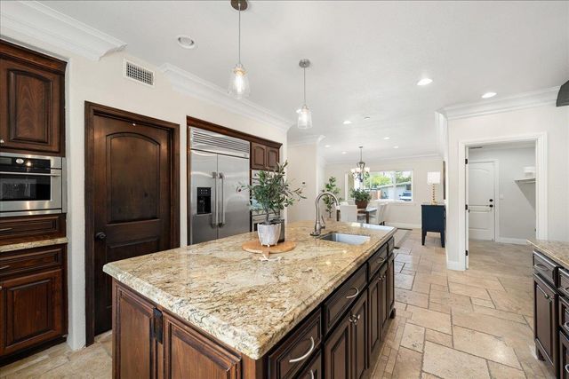 6817 Rappahannock Way, Carmichael, CA 95608