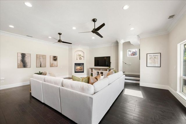 6817 Rappahannock Way, Carmichael, CA 95608