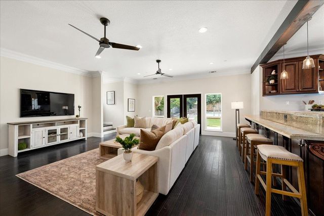 6817 Rappahannock Way, Carmichael, CA 95608