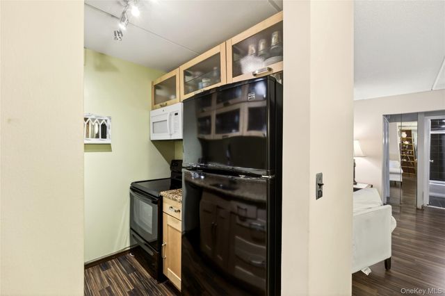 1 David Lane 4 C, Yonkers, NY 10701