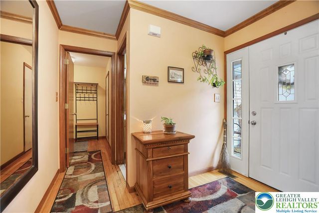 1392 Whispering Hills Court, Chestnuthill Twp, PA 18330