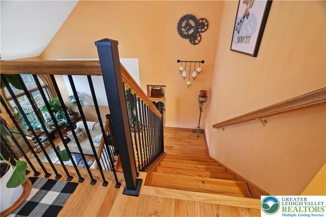 1392 Whispering Hills Court, Chestnuthill Twp, PA 18330