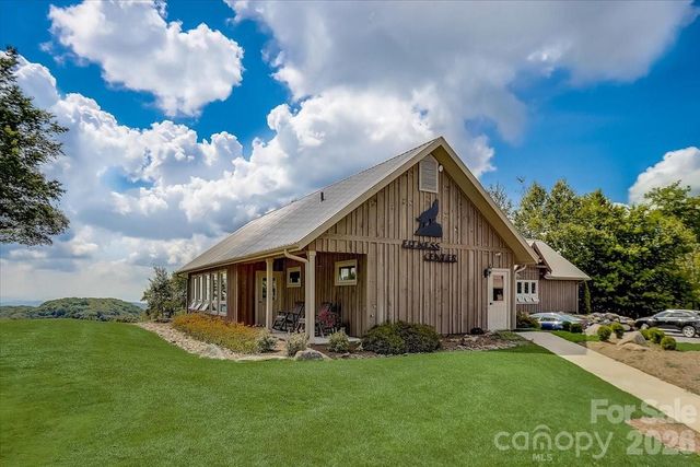 646 El Miner Drive, Mars Hill, NC 28754