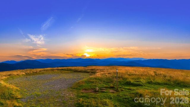 646 El Miner Drive, Mars Hill, NC 28754