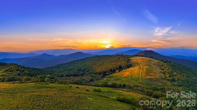 646 El Miner Drive, Mars Hill, NC 28754