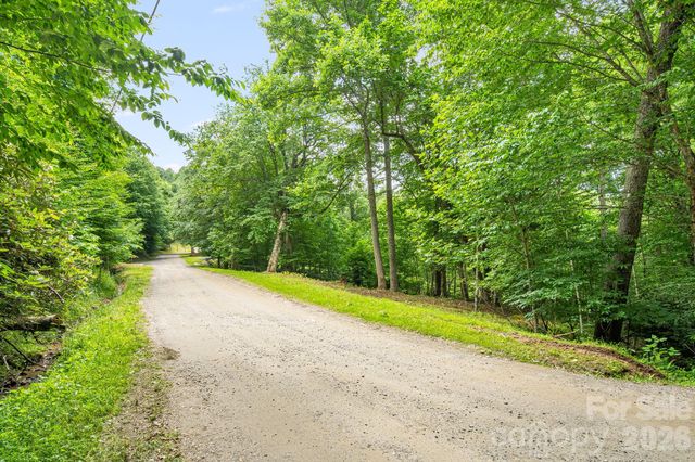 646 El Miner Drive, Mars Hill, NC 28754