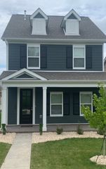 641 Trotters Aly, Gallatin, TN 37066