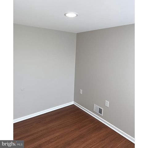 3427 RAVENWOOD AVE, Baltimore, MD 21213