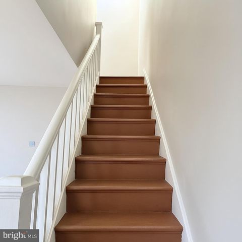 3427 RAVENWOOD AVE, Baltimore, MD 21213