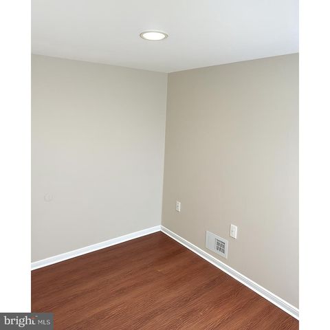 3427 RAVENWOOD AVE, Baltimore, MD 21213